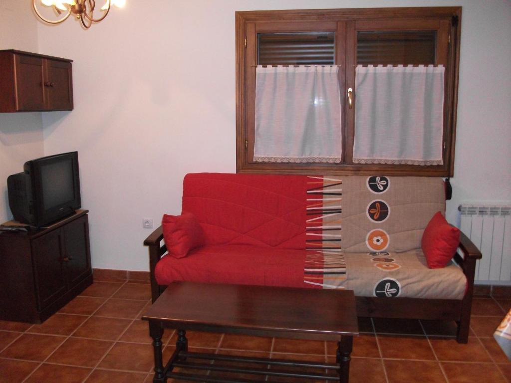 Apartamentos Arcos De Solana Vilas del Turbon Exterior foto